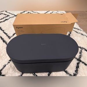 Dyson-designed presentation case-Prussian blue for Hair dryer